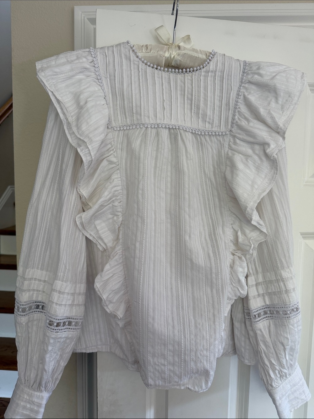 Ted Baker London White Ruffled Pintuck Blouse with Lace Trim size 10